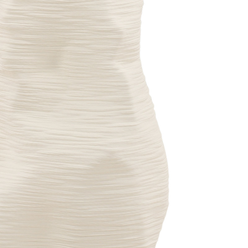 Corvin - vase ivoire, H 18,7 po x l 8,27 po x P 8,27 po