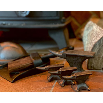 Wyoming Furniture Figurines & Sculptures
