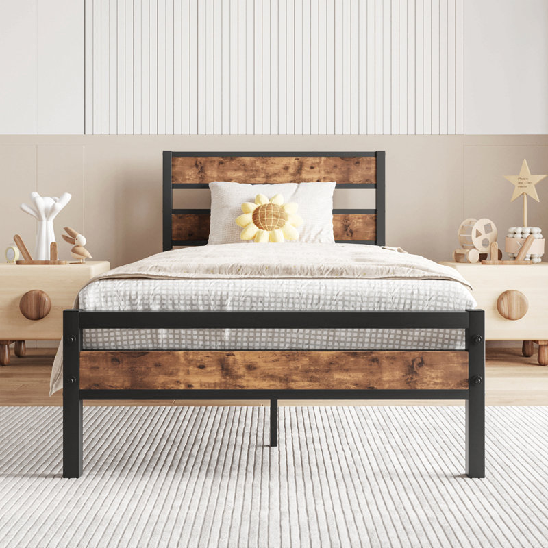 Base de lit plateforme avec tête de lit en bois rustique rétro, support de lattes en métal robuste, aucun sommier requis