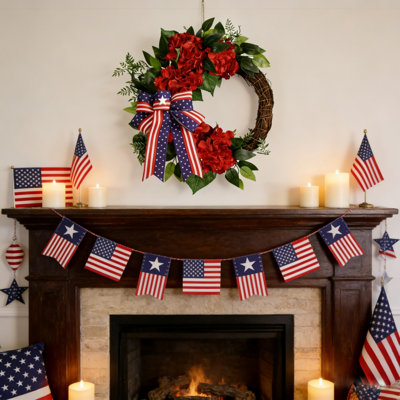 Plastic 34.01cm Wreath