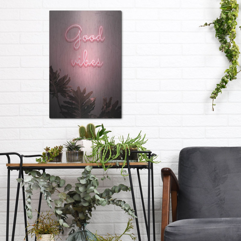«Good Vibes In Neon Pink», art mural en métal, H 16 po x l 12 po
