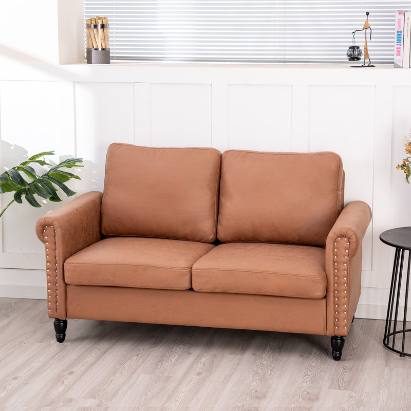 Causeuse à accoudoirs roulés 57 po, Similicuir brun, H 32,3 po x l 57 po x P 29,5 po