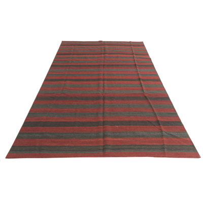 Tapis noir et rouge 5 x 9 Petrella