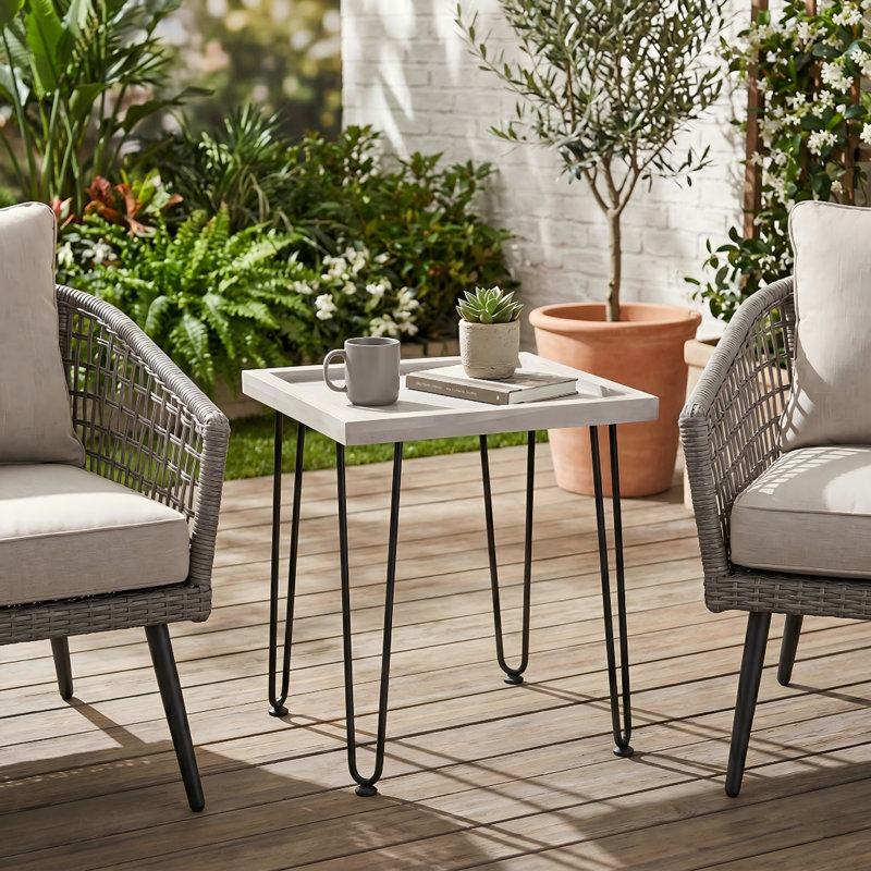 Table basse en bois massif