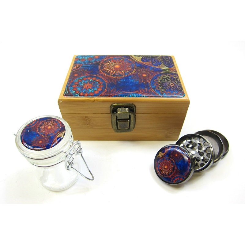 Boîte de rangement avec couvercle à charnière