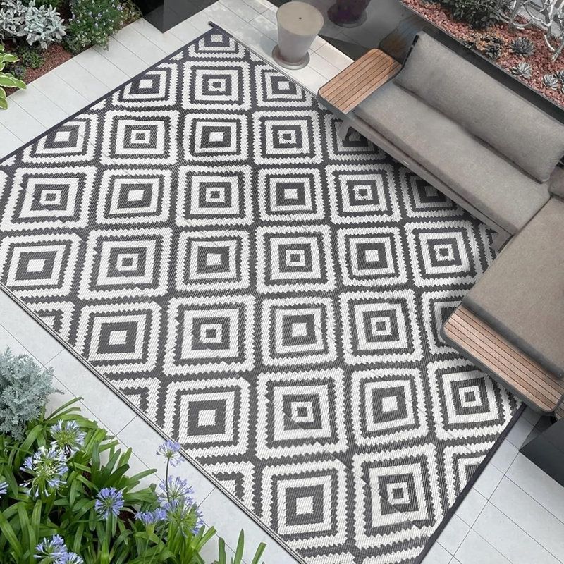 Outdoor Rug Garden Waterproof Large Outdoor Carpet Patio Rugs Reversible Plastic Straw Mat Lightweight Geometric Garden Carpet for Camping Balcony Deck Porch BBQ
