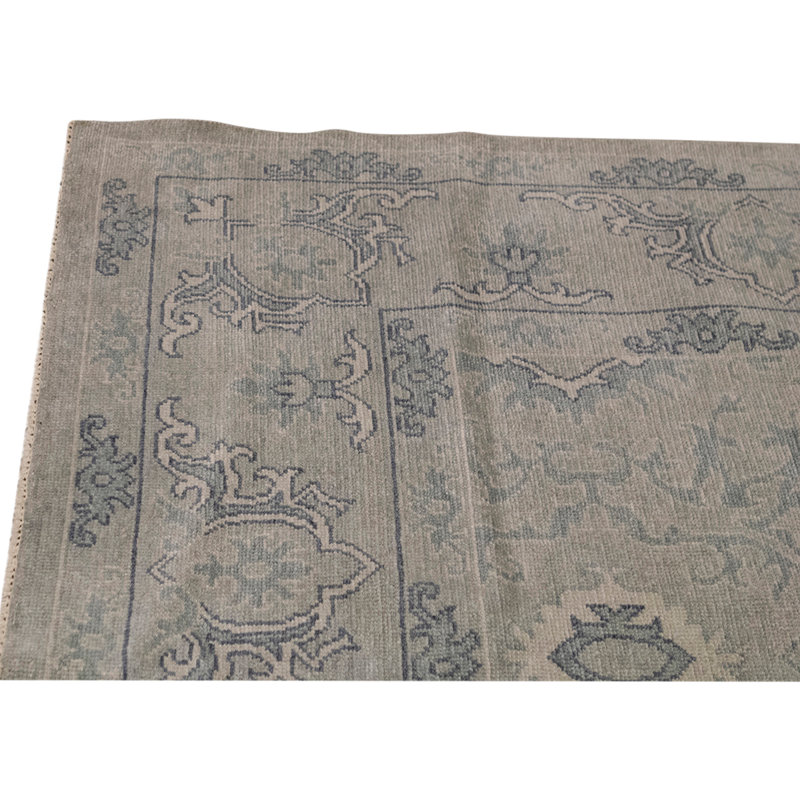 Tapis gris clair / ivoire noué à la main de conception unique 8 pi 11 po x 11 pi 11 po