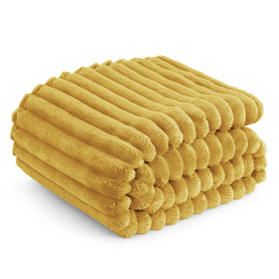 Bedsure 300gsm Soft Cozy Flannel Fleece Blanket For Bed&Couch GentleSoft™️, Home Decor, All Season Gift