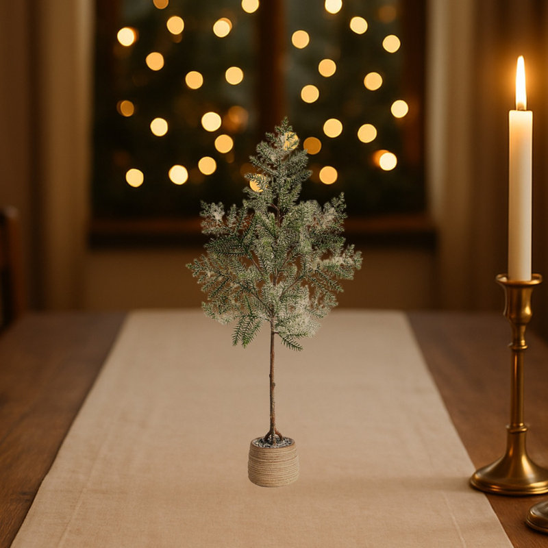 Arbre de Noël artificiel pin givré en pot décoratif