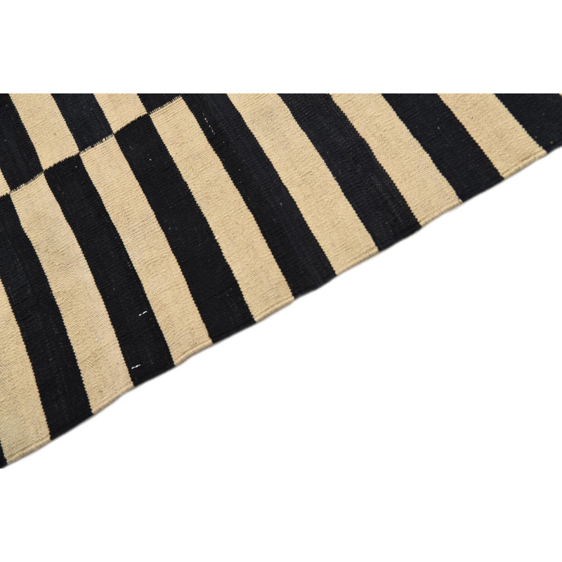 Tapis noir et blanc Noor
