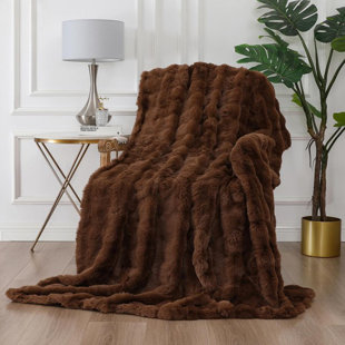 Bubble Throw Machine Tufted Throw Blanket