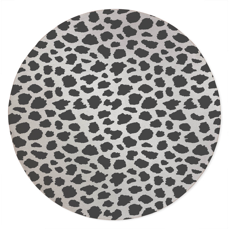 Animal Spot Non-Slip Outdoor Rug, Round 5'