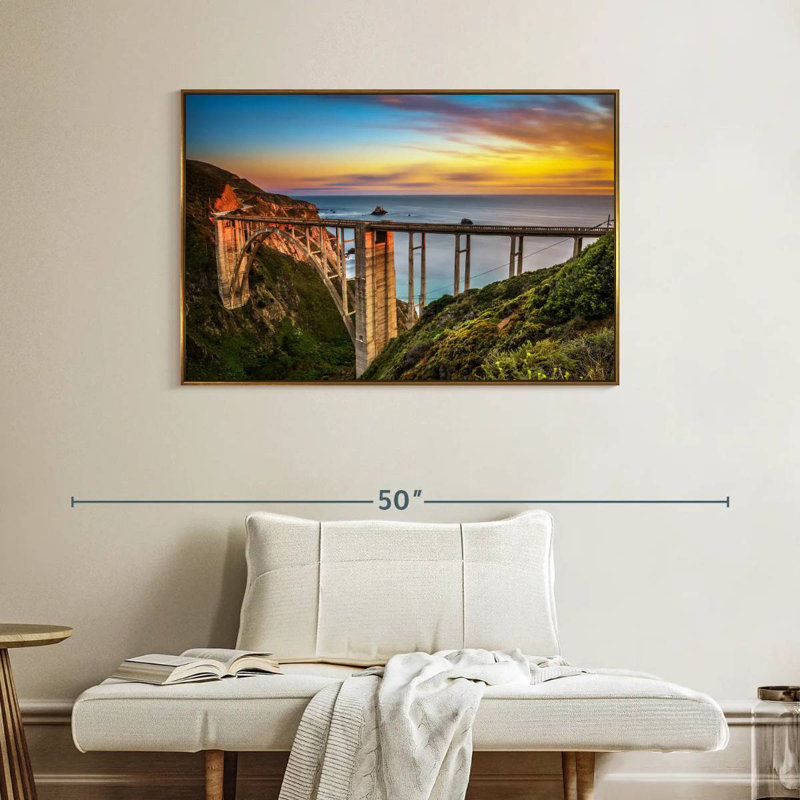 Pont de Bixby Creek au coucher du soleil, Cadre flottant doré, 40 po x 27 po