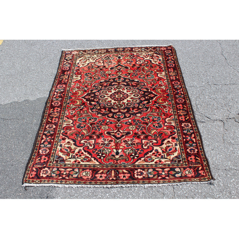 Tapis décoratif en laine rouge noué à la main de conception unique 3 pi 8 po x 5 pi 5 po Briya