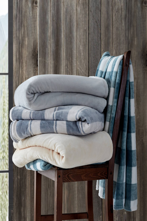 Perfect layering pieces for your room