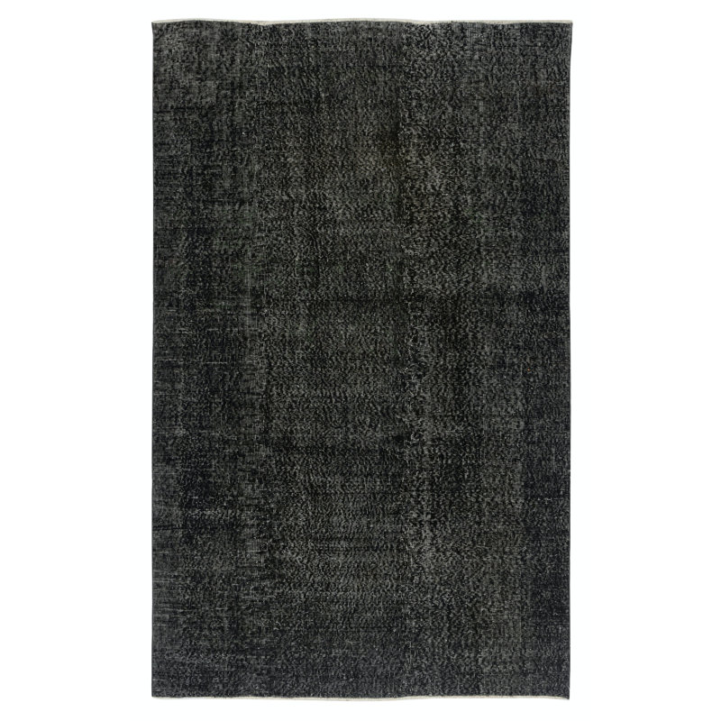 Tapis noir surteint de 5,6 x 9 pi, noué et tissé à la main en Turquie