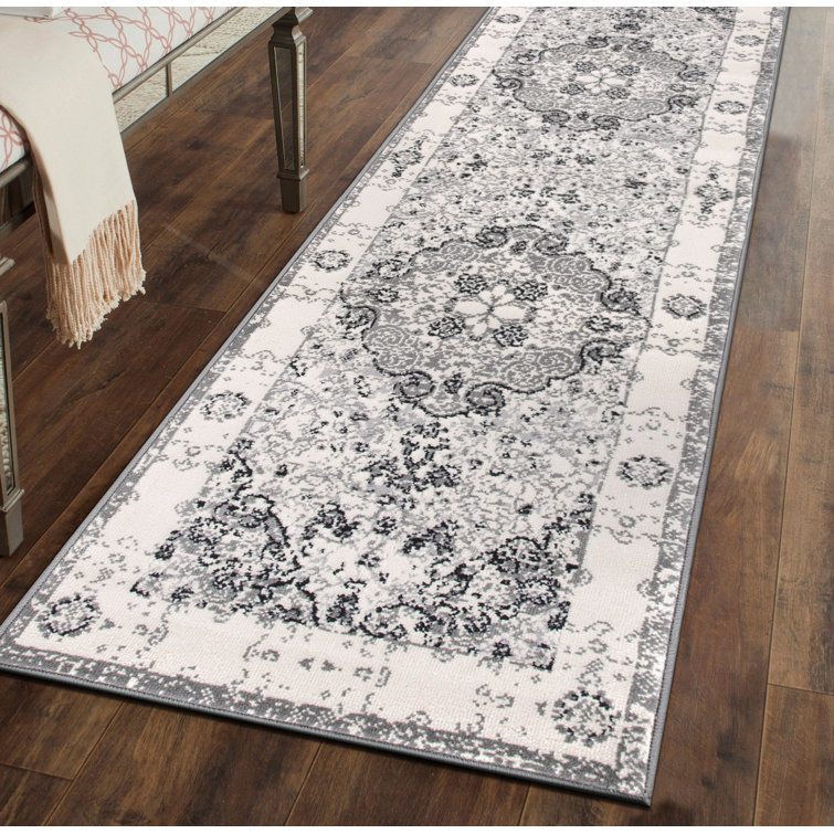 Barlow Performance Oriental Gray/Ivory/Black Indoor Rug
