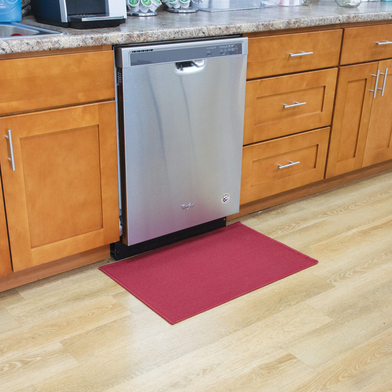 Tapis de cuisine The Sloppy Chef, Rouge, Rectangle 2 pi 2 po x 3 pi 9 po