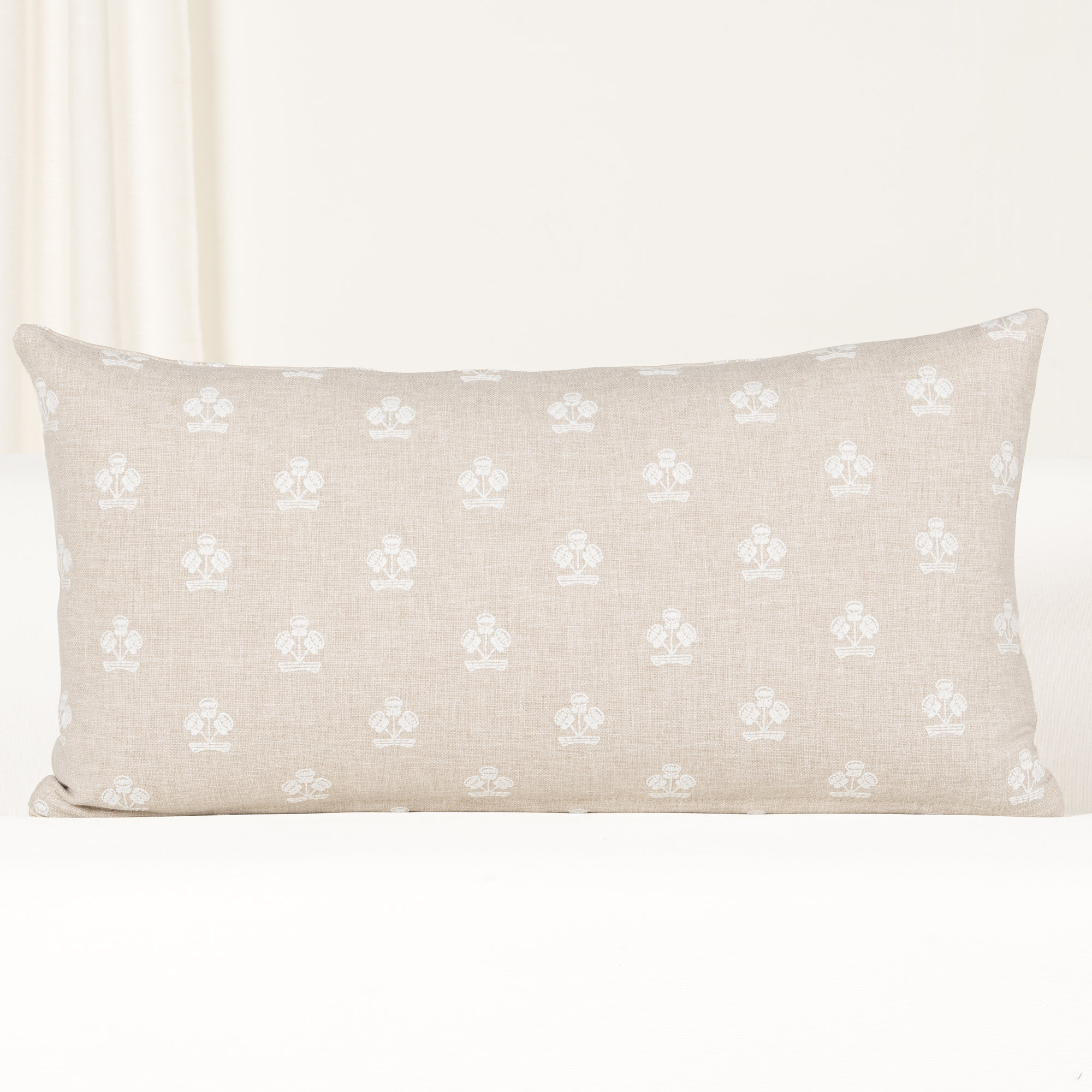 Hamachi Polyester Throw Square Pillow Cover & Insert, Rectangle 14"H x 26"W, Linen Floral 1, Polyester