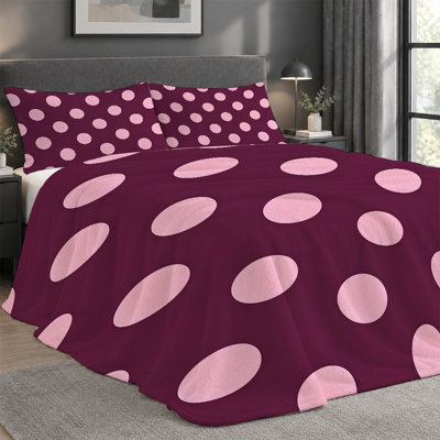 Ensemble de literie en flanelle légère de qualité supérieure et 2 taies décoratives à pois roses sur fond mauve foncé, ultra doux et chaud pour l'ensemble de literie toutes saisons 60 "x 80" + 2 taies d'oreiller anti-boulochage et lavables à la machine (ensemble de 3)