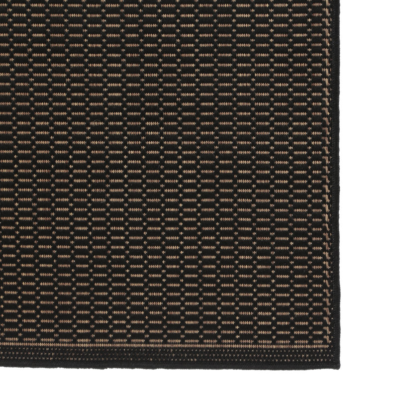 Tapis intérieur / extérieur noir tissé à plat Lukasz, Rectangle 5 pi10 po x 9 pi2 po