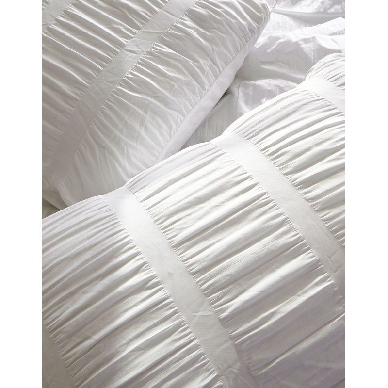 Ertan Microfiber Comforter Set, King Comforter + 2 Standard Shams, White
