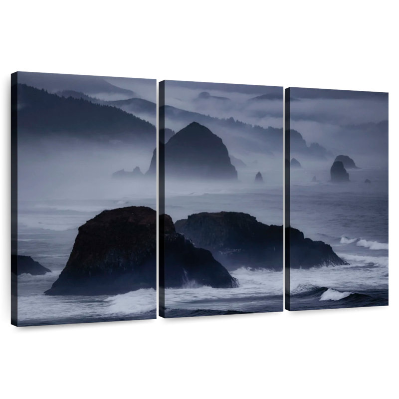 Gillard Foggy Times à Cannon Beach, côte de l'Oregon, H 28 po x l 45 po
