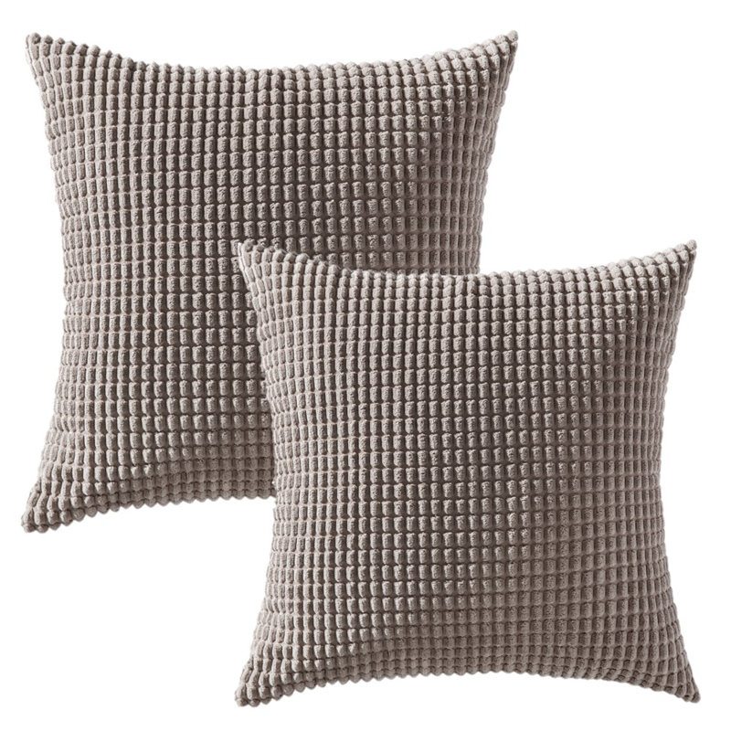 Coussin en velours côtelé doux, 20 po x 20 po, Taupe