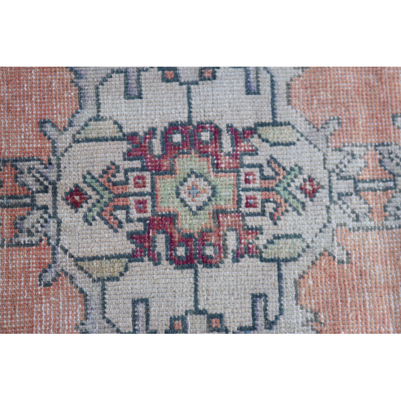 Tapis turc antique tissé à la main, idéal pour rehausser l'esthétique de votre salon ou de votre chambre à coucher