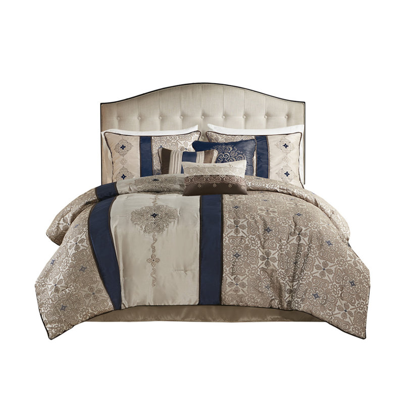 Elegant King 7-piece Jacquard Bedding Set, Hypoallergenic Polyester With Modern Design