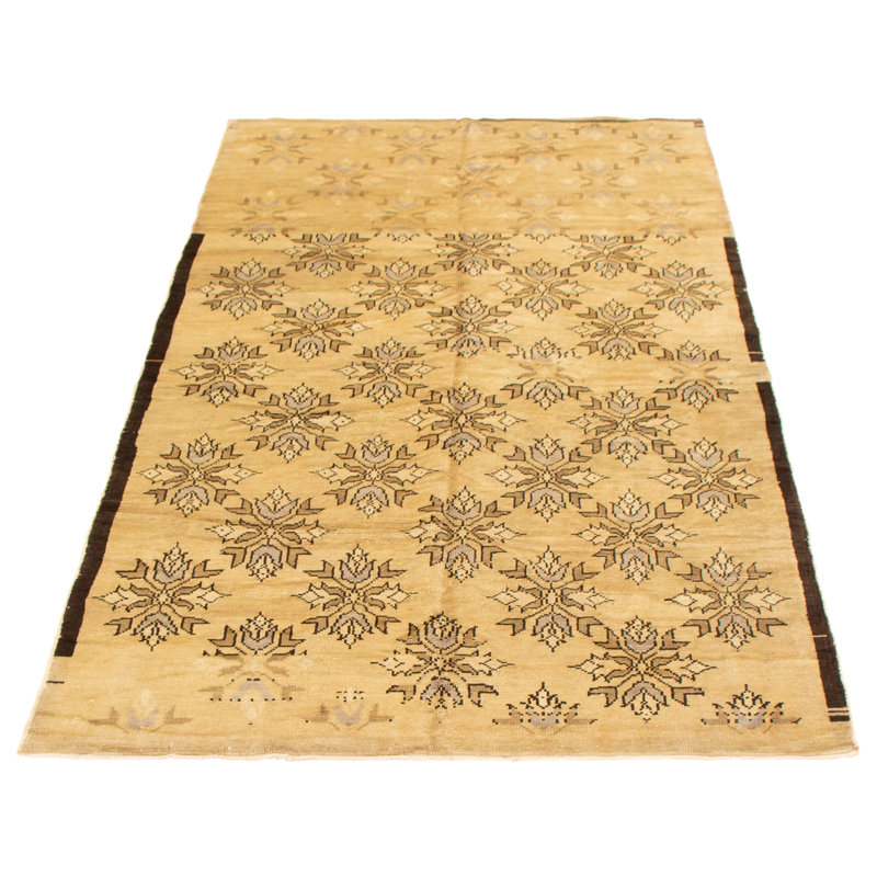 Tapis kaki clair Sufyaan 4 pi 10 po x 8 pi 7 po