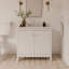Meuble-lavabo simple 36 po Scalloped - blanc - avec plateau - boutons en nickel brossé-1083820071-1083820057