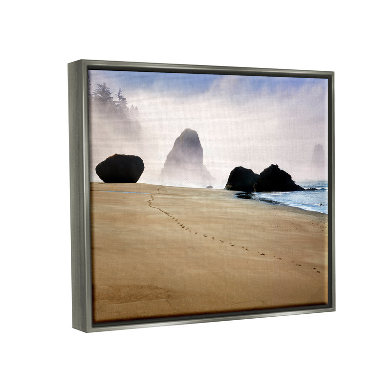 "Dovecove Beach Sand" par Foggy Cliff, H 17 po x l 21 po x P 1,7 po, Cadre flottant gris lustré