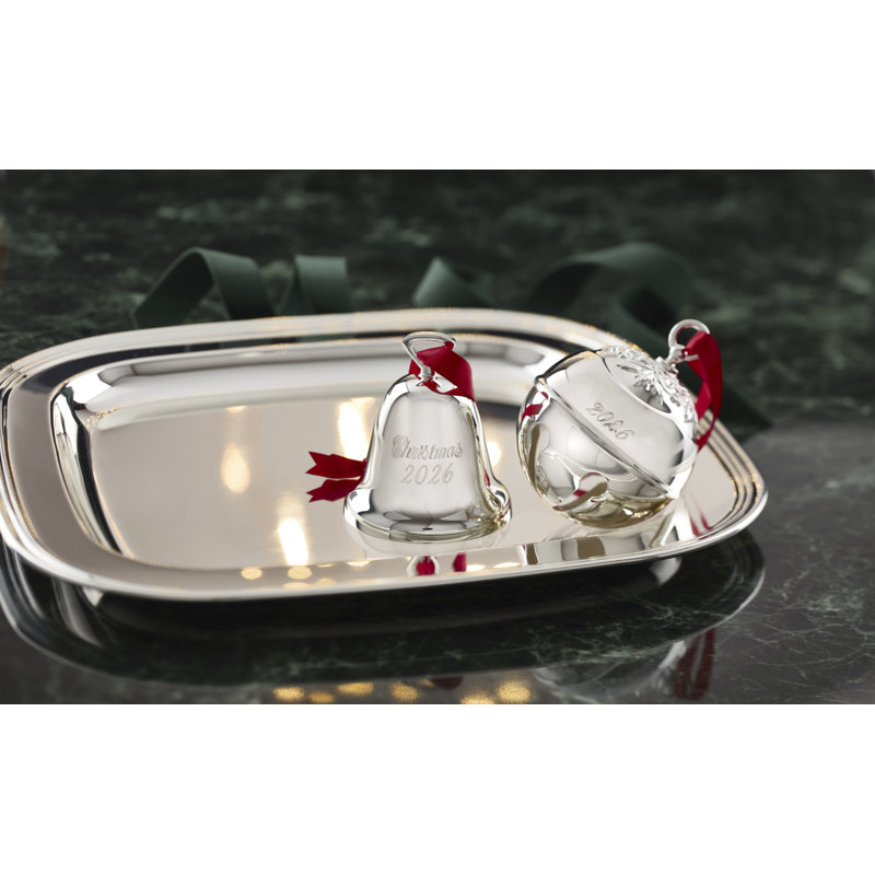 Cloche de Noël argentée Reed & Barton 2026