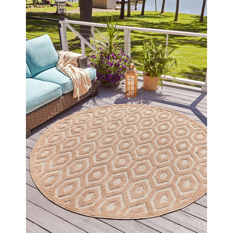 Heberling Geometric Indoor / Outdoor Rug, Round 5'3"