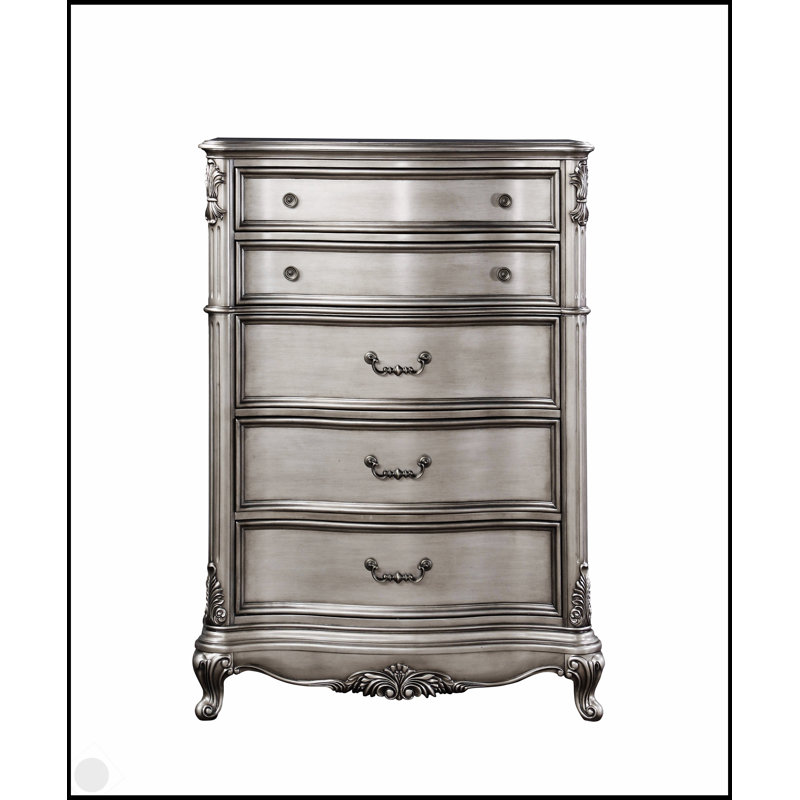 Commode Ariadne finition platine antique avec détails en résine complexes et rangement spacieux pour les chambres élégantes