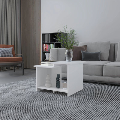Table basse avec rangement ouvert