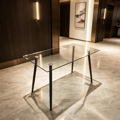 Table de salle à manger rustique robuste de 130 cm (51 po), moderne et minimaliste, rectangulaire, en verre trempé de 0,8 cm (0,31 po) d'épaisseur, pieds en métal, pouvant accueillir de 4 à 6 personnes. Peut également servir de table d'écriture ou de bureau pour la cuisine, la salle à manger ou le salon. (0 dommage)