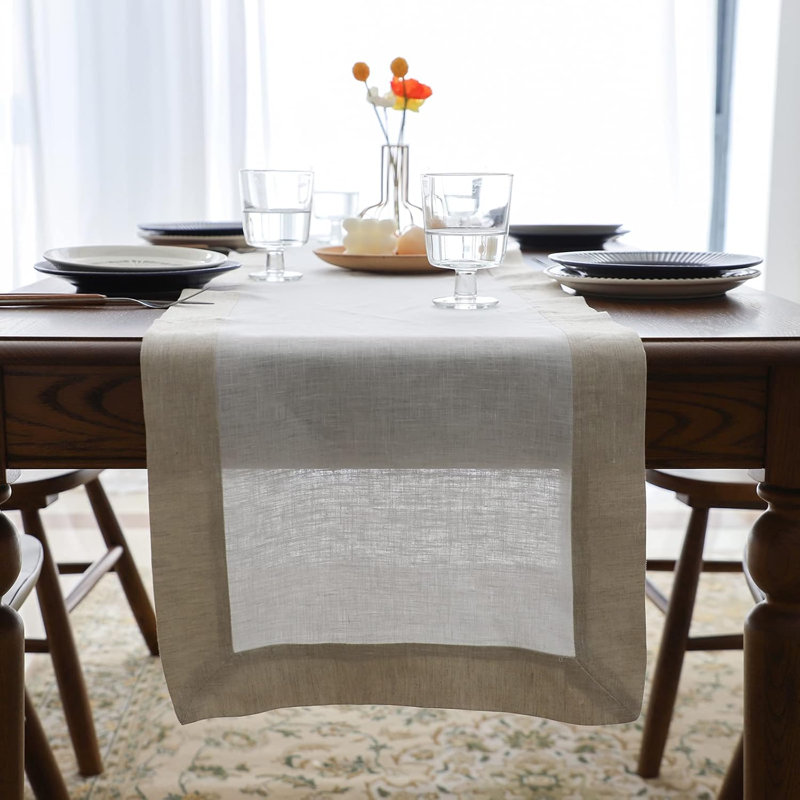 Chemin de table 100% lin, 108" L x 14" W