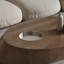 Table basse minimaliste de forme spéciale