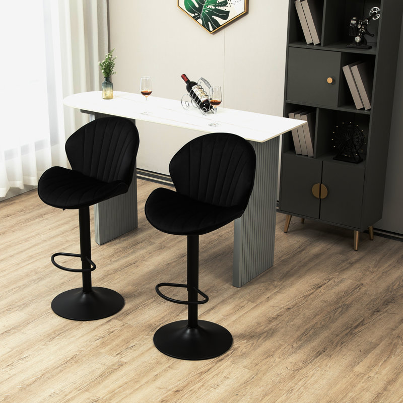 Lot de 2 chaises de bar ajustables avec repose-pieds, noires, hauteur comptoir, pour cuisine ou pub. Elles sont munies d'un dossier et d'un repose-pieds.