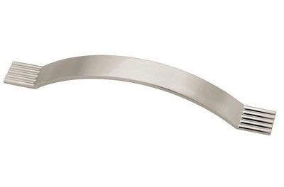 Poignée 5 po Collection Geometrics Filmore nickel satiné