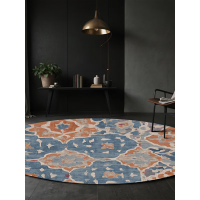 Tapis gris soyeux et moelleux
