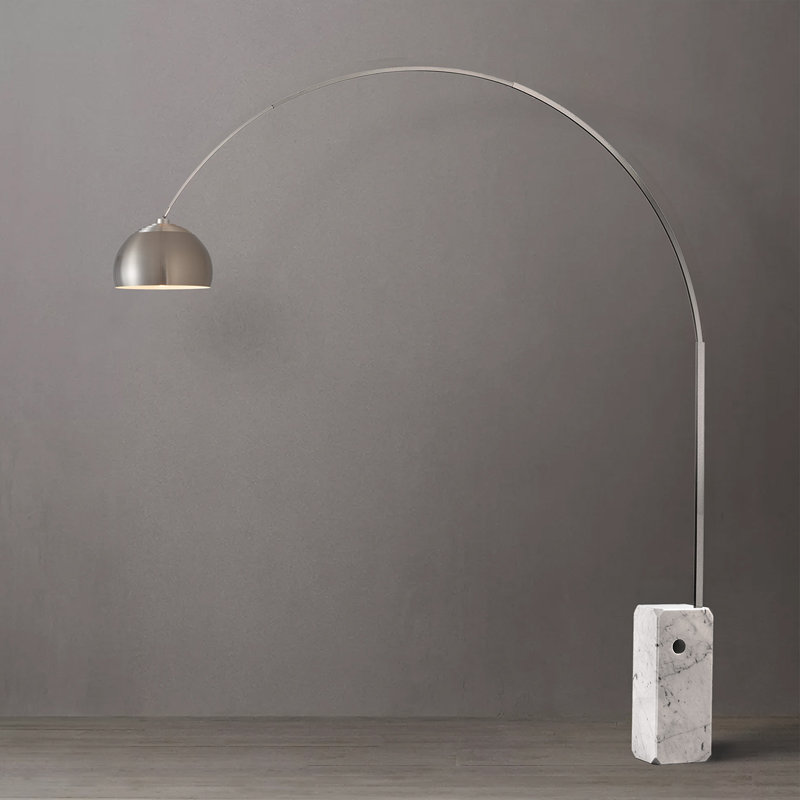 Lampe à arc moderne Mid-Century 95 po Iconic, abat-jour et corps en acier nickel satiné, base en marbre blanc, à intensité variable avec gradateur à glissière au pied, compatible avec les maisons intelligentes