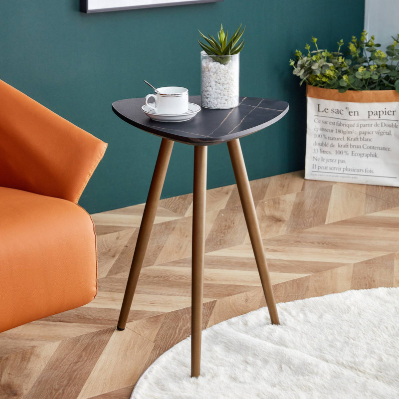 Cliston End Table, Black, Natural