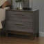 Table de chevet contemporaine à 2 tiroirs gris antique deux tons avec poignées en laiton