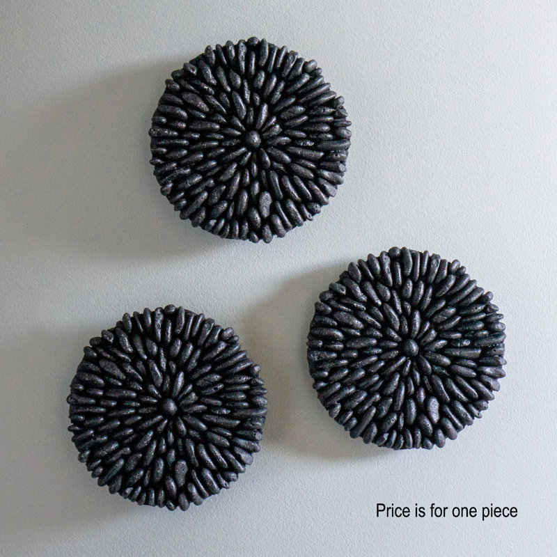 River Rock 6.75"d Wall Medallion, Black