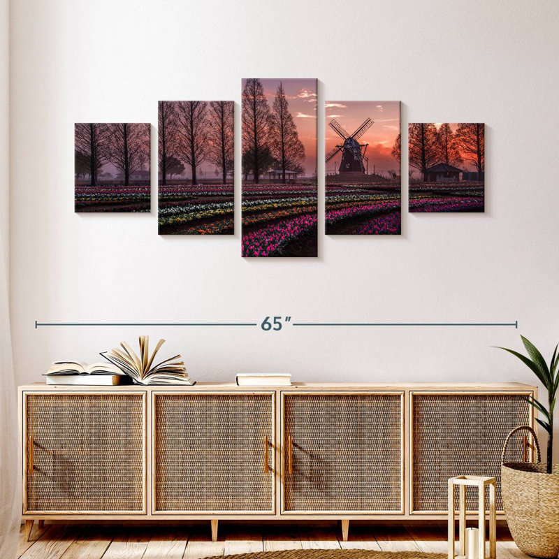 Coucher de soleil sur un jardin de fleurs, H 24 po x l 55 po