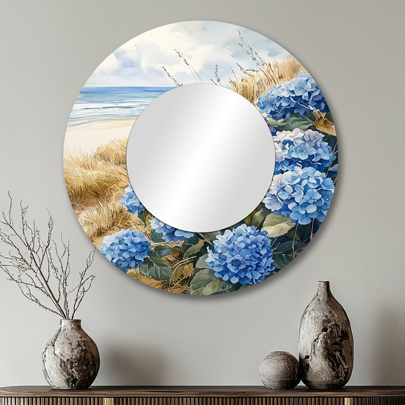 Hydrangées au bord de la mer I - miroir mural floral - imprimé sur métal, 29 po x 29 po