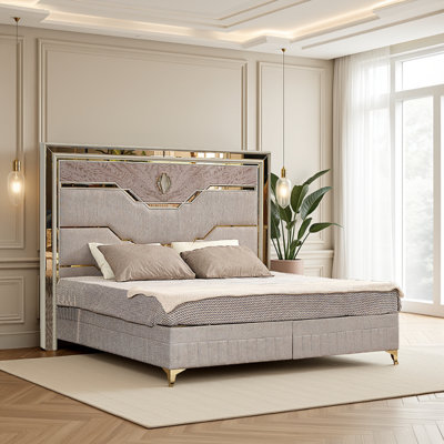 Sharada Queen Bed
